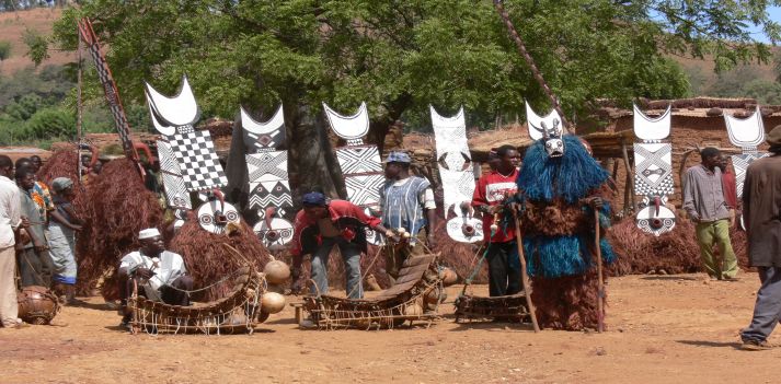 Viaggio in Burkina Faso, con uscita delle maschere a Bobo Dioulasso 